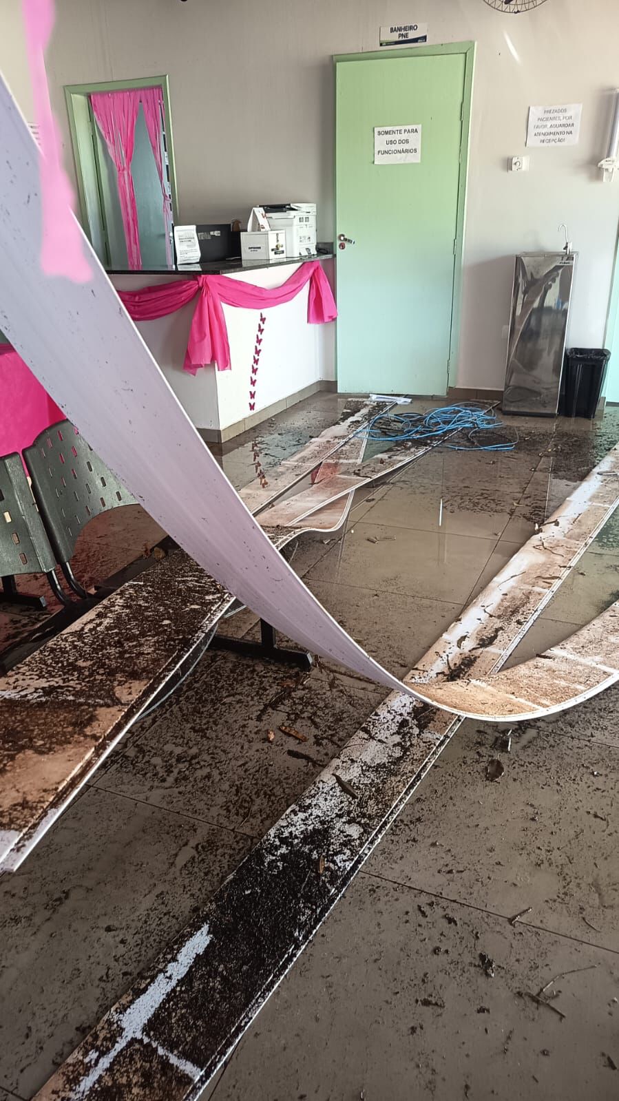 Chuva de granizo causa suspensão de aulas e altera atendimento de saúde em Jandaia do Sul