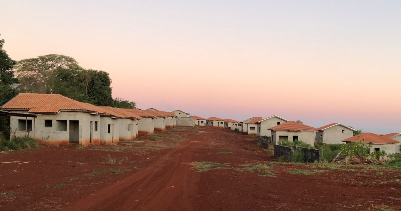 Jandaia do Sul terá retomada das obras de 75 casas do programa Vida Nova