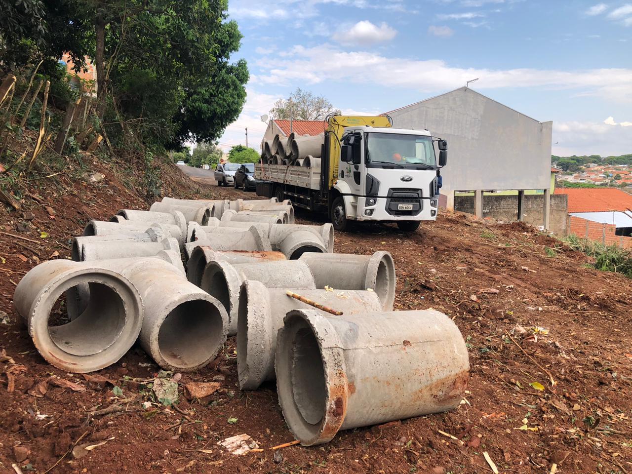 Prefeitura de Jandaia do Sul realiza obras de drenagem no Jardim Felicidade e Guadalajara