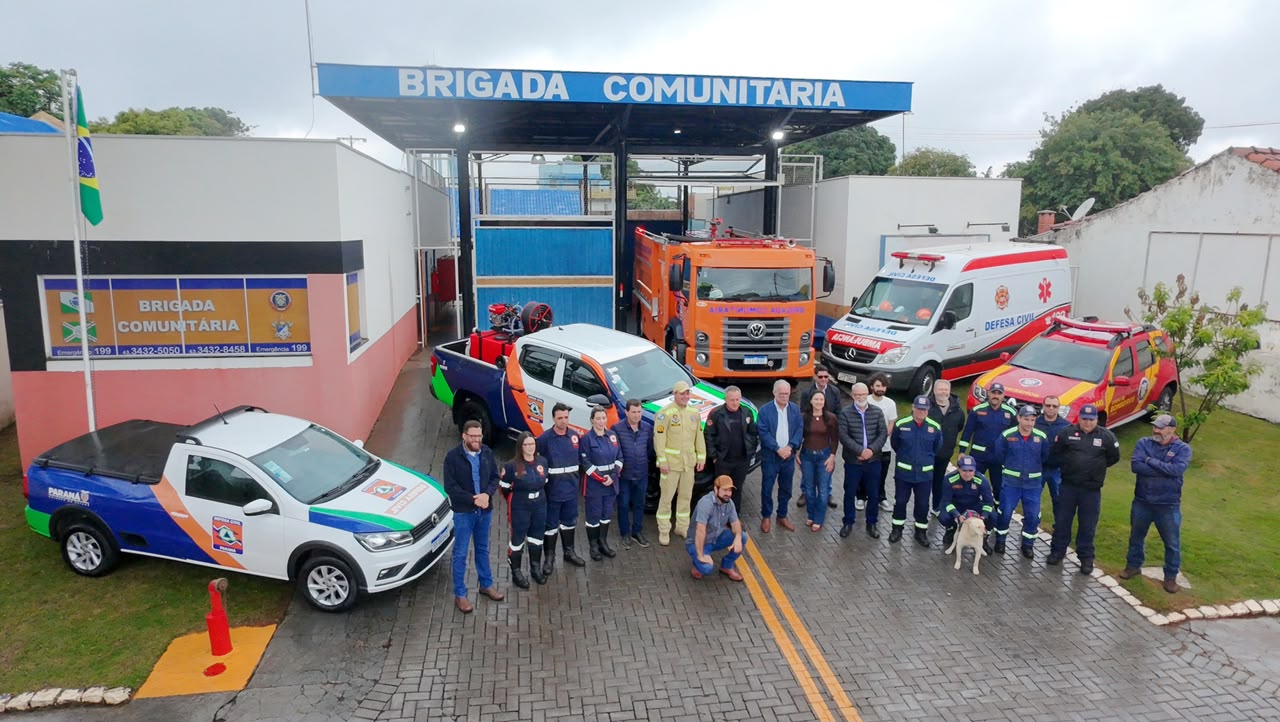 Jandaia do Sul entrega nova caminhonete 4x4 para reforçar estrutura da Defesa Civil