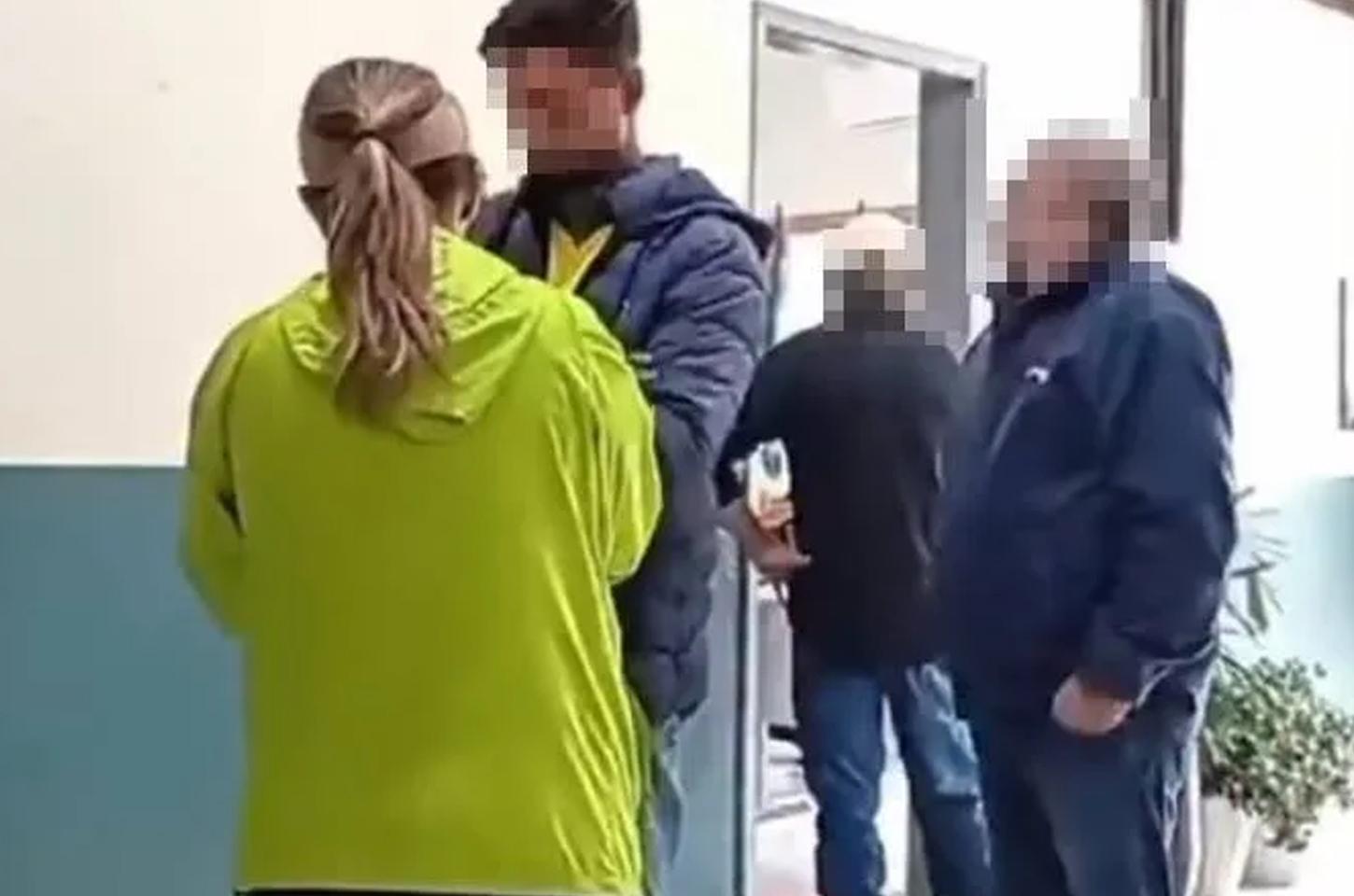 Prefeita de Imbaú é acusada de agredir eleitora após ser filmada em suposta boca de urna