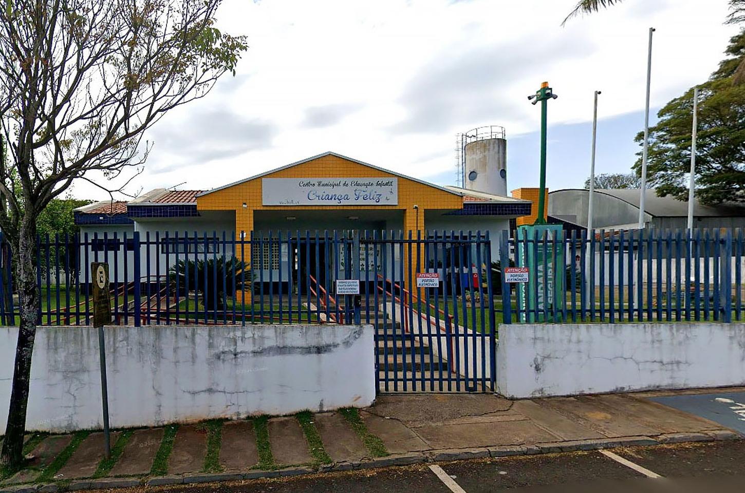 Prefeitura realiza reparos emergenciais em telhados de CMEIs e Escolas após período de chuvas intensas