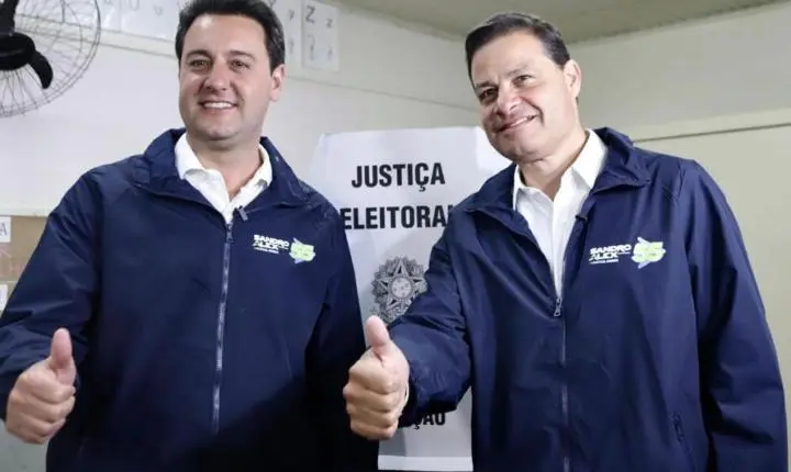 Ratinho Junior vota em Curitiba no primeiro turno das Eleições 2026